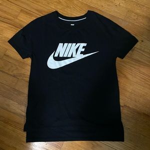 Nike T-shirt